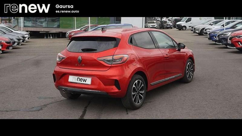 Usado Renault Clio V Techno 90 CV (66 kW) 2023 Rojo Berlina
