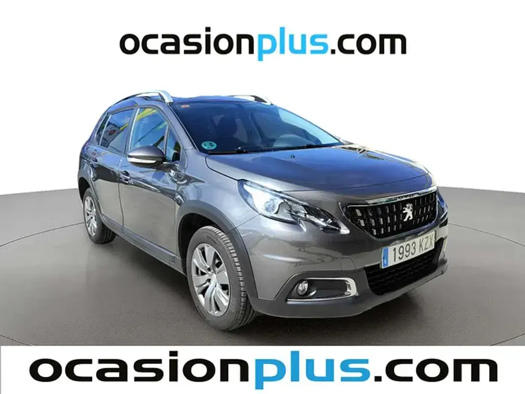 Usado Peugeot 2008 Signature Sky 100 CV (73 kW) 2019 Gris SUV