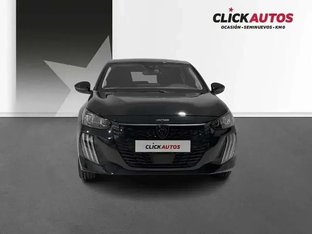 Usado Peugeot 208 Allure 101 CV (74 kW) 2025 Negro Utilitario