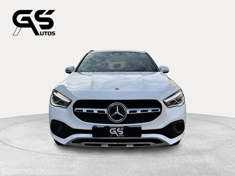 Usado Mercedes GLA200 150 CV (110 kW) 2023 Blanco SUV