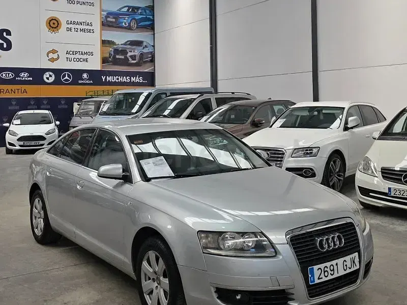 Usado Audi A6 190 CV (139 kW) 2008 Gris / plata Berlina