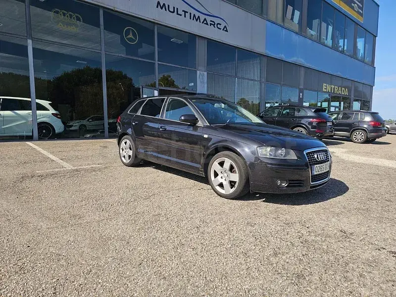 Usado Audi A3 Ambition 140 CV (102 kW) 2008 Negro Utilitario
