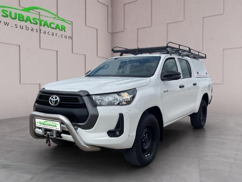 Blanco Usado 2021 Toyota HiLux Recogida | 31.450 € (Precio justo) - Imagen 1/4