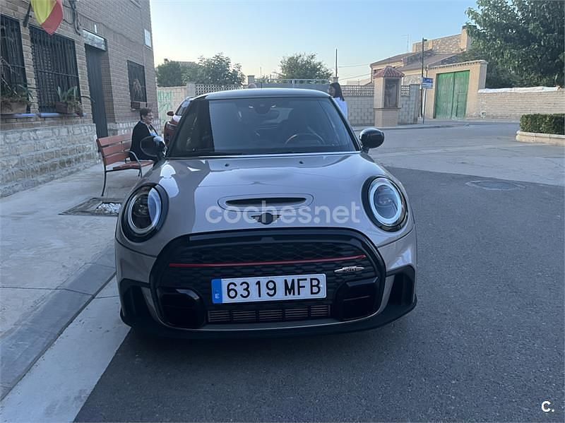 Usado Mini John Cooper Works 231 CV (169 kW) 2023 Beige Utilitario