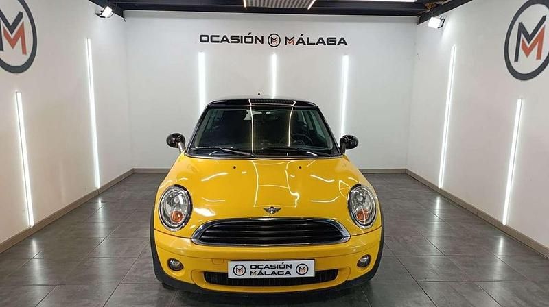 Usado Mini ONE 95 CV (69 kW) 2007 Amarillo Utilitario