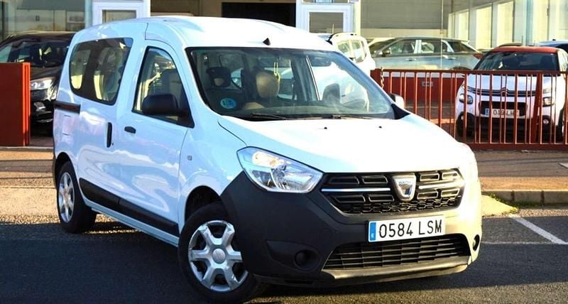 Usado Dacia Dokker 110 HP (80 kW) 2021 Branco Monovolume