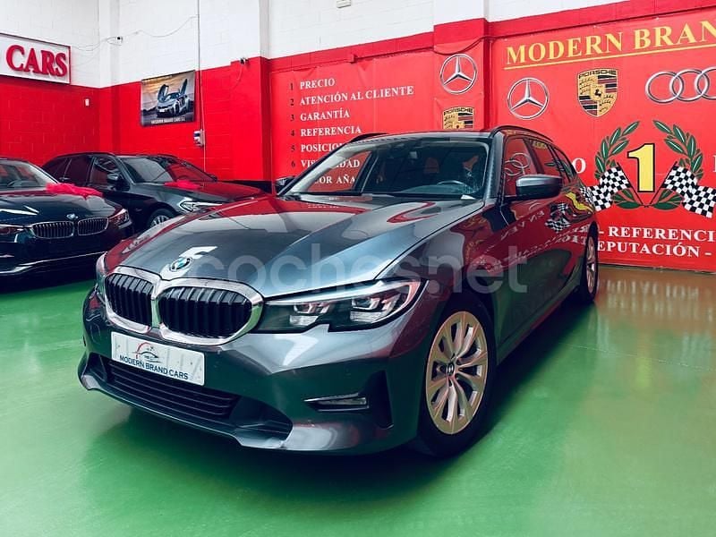 Usado BMW 318 150 CV (110 kW) 2021 Gris / plata Familiar