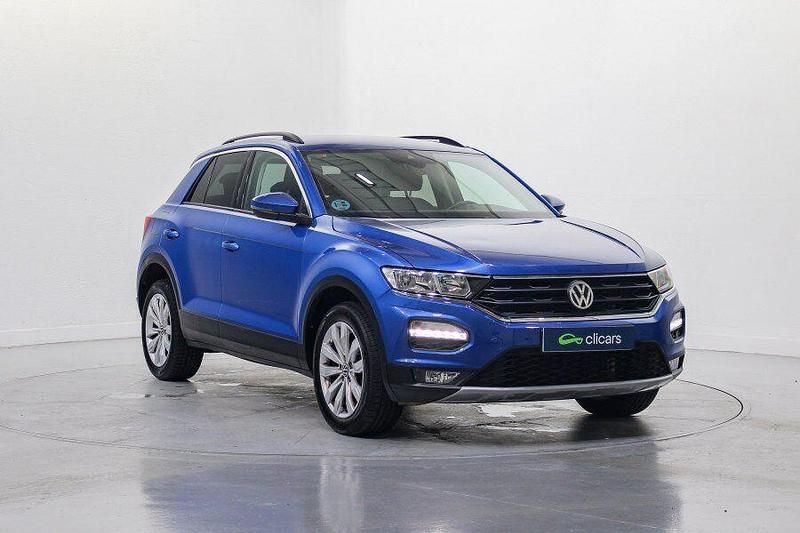 Usado VW T-Roc Advance 150 CV (110 kW) 2021 Azul SUV