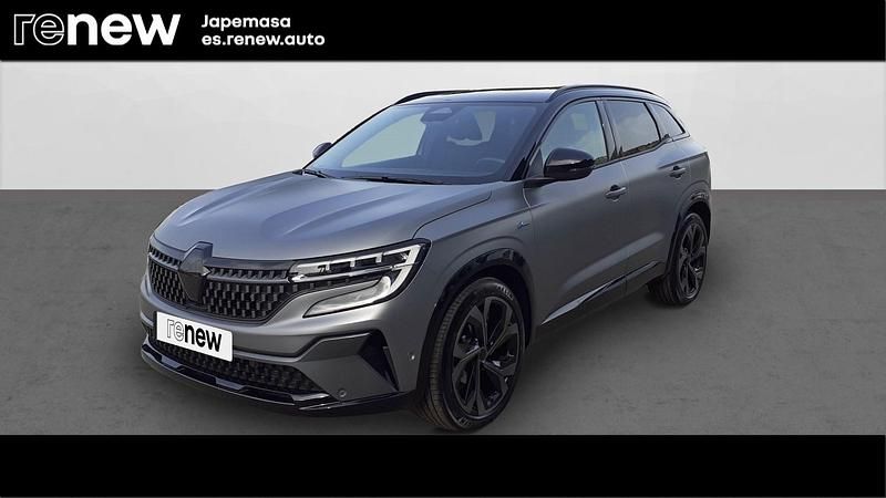 Usado Renault Austral Techno Esprit Alpine 160 CV (117 kW) 2023 Gris kql negro gne SUV