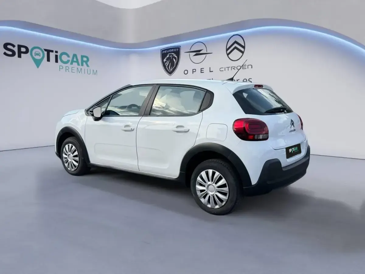 Usado Citroën C3 Live 102 CV (75 kW) 2021 Blanco Utilitario
