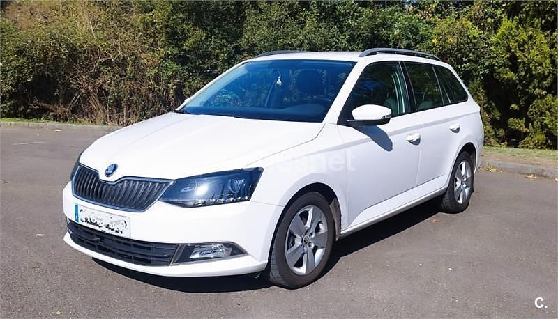 Blanco Usado 2017 Skoda Fabia Utilitario | 5990 € (Super precio) - Imagen 1/4