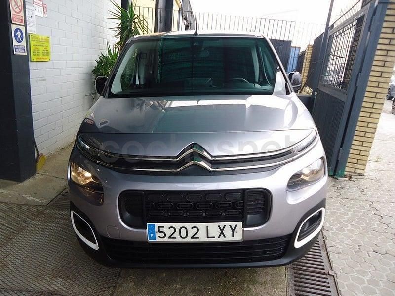 Usado Citroën Berlingo Business Class 102 CV (75 kW) 2022 Gris / plata Monovolumen