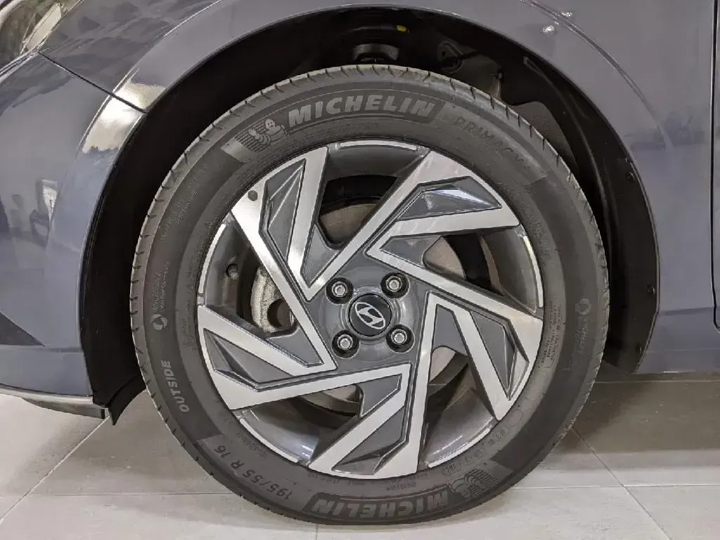 Usado Hyundai i20 99 CV (72 kW) 2025 Utilitario