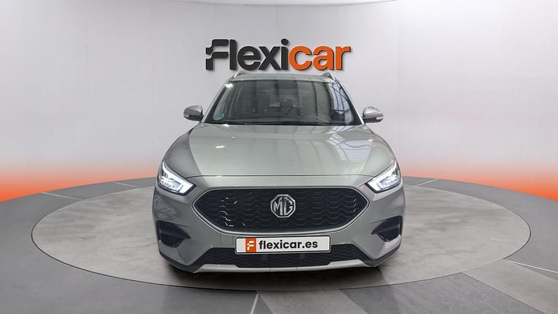 Käytetty MG ZS Comfort 106 HP (77 kW) 2024 Harmaa Katumaasturi