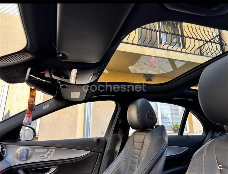 Usado Mercedes E220 194 CV (142 kW) 2019 Gris / plata Berlina