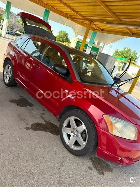 Usado Dodge Caliber SXT 140 CV (102 kW) 2008 Rojo Utilitario