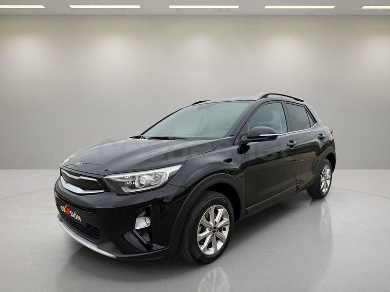Usado Kia Stonic 84 CV (61 kW) 2019 Negro SUV