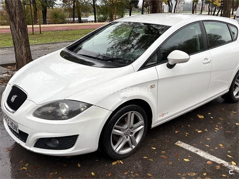 Blanco Usado 2011 Seat Leon Copa Berlina | 5500 € (Super precio) - Imagen 1/4