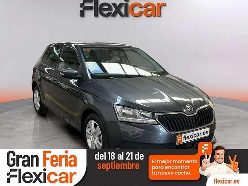 Gris Usado 2019 Skoda Fabia Ambition Utilitario | 10.290 € (Precio justo) - Imagen 1/4
