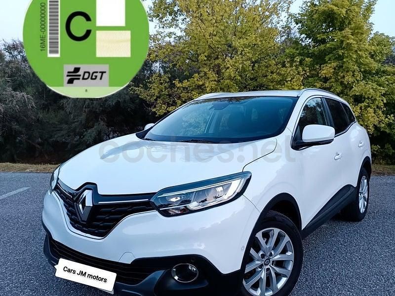 Usado Renault Kadjar Zen 110 CV (80 kW) 2016 Blanco SUV