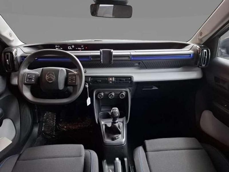 Nuevo Citroën C3 101 CV (74 kW) 2025 Gris SUV