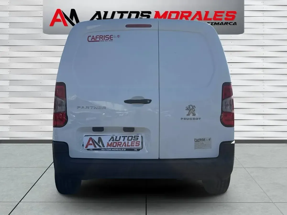 Usado Peugeot Rifter 102 CV (75 kW) 2022 Blanco Monovolumen
