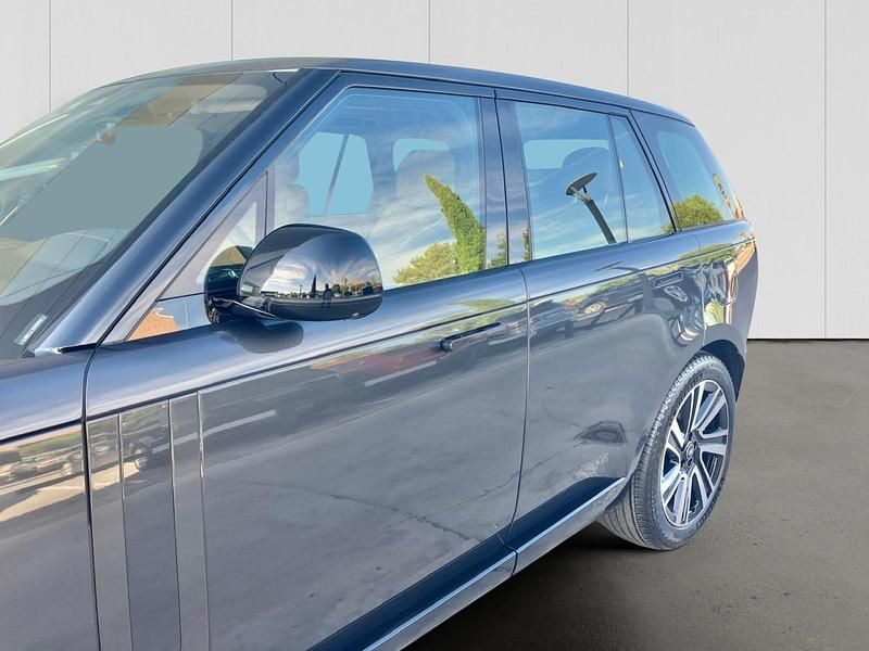 Usado Land Rover Range Rover SE 460 CV (338 kW) 2025 Capathian grey SUV