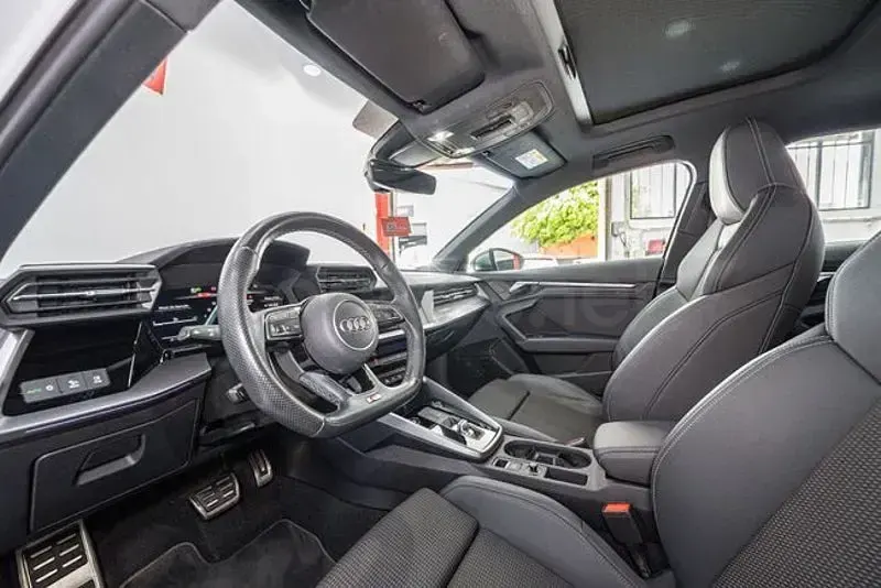 Usado Audi A3 Premium 310 CV (228 kW) 2023 Blanco Berlina