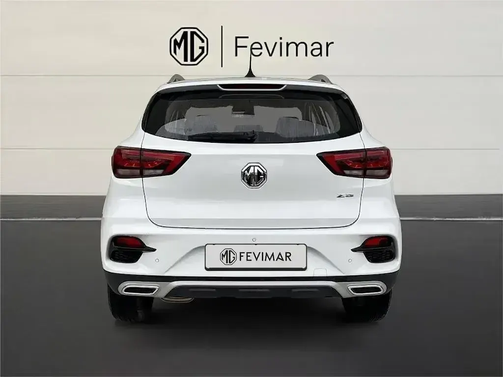 Nuevo MG ZS Luxury 111 CV (81 kW) 2025 Otro SUV