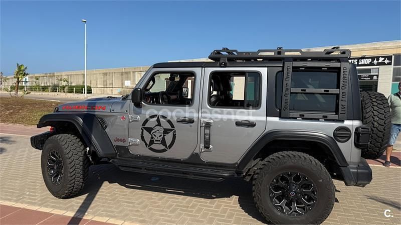 Usado Jeep Wrangler Unlimited Rubicon 284 CV (208 kW) 2018 Gris / plata SUV