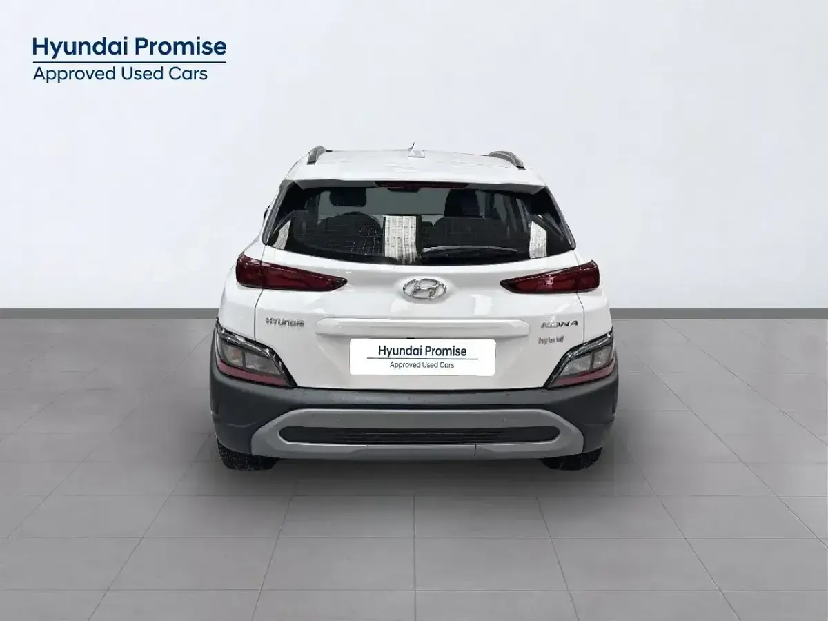 Usado Hyundai Kona 136 CV (100 kW) 2021 Blanco SUV