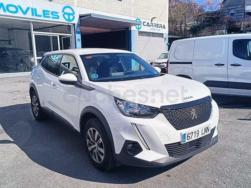 Usado Peugeot 2008 Active 110 CV (80 kW) 2021 Blanco SUV