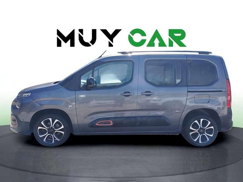 Usado Citroën Berlingo Shine 131 CV (96 kW) 2020 Gris Monovolumen