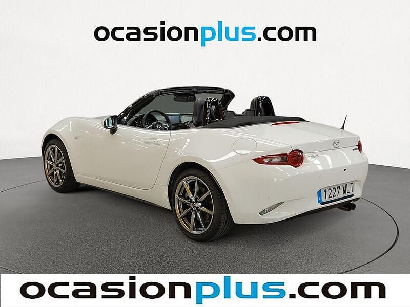 Usado Mazda MX5 Exclusive-Line 184 CV (135 kW) 2023 Blanco Descapotable