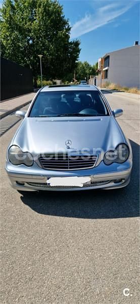 Gris / plata Usado 2004 Mercedes C270 Avantgarde Berlina | 4600 € - Imagen 1/4