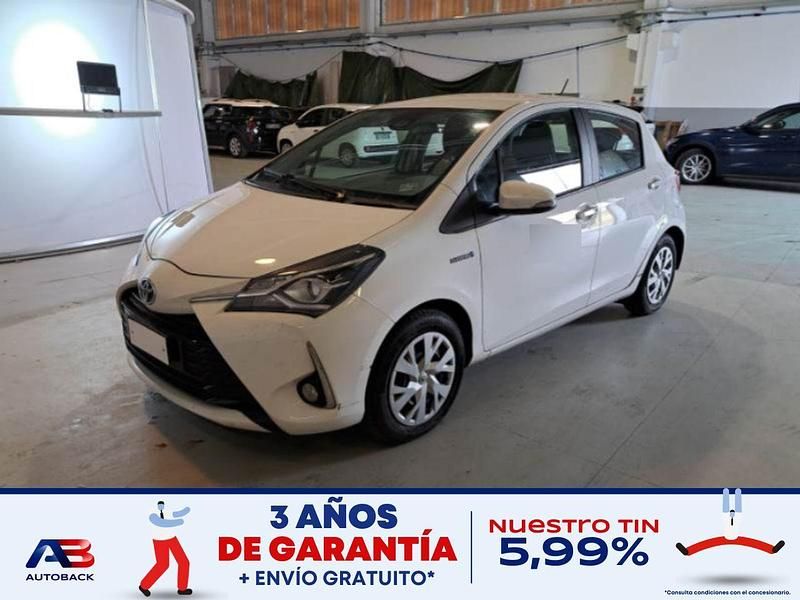 Blanco Usado 2019 Toyota Yaris Hybrid Advance Berlina | 13.650 € (Buen precio) - Imagen 1/2