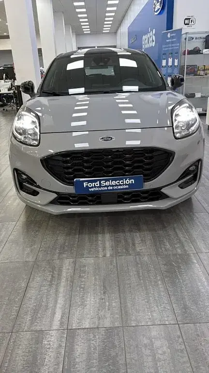 Usado Ford Puma ST-Line X 155 CV (114 kW) 2023 Gris matter SUV