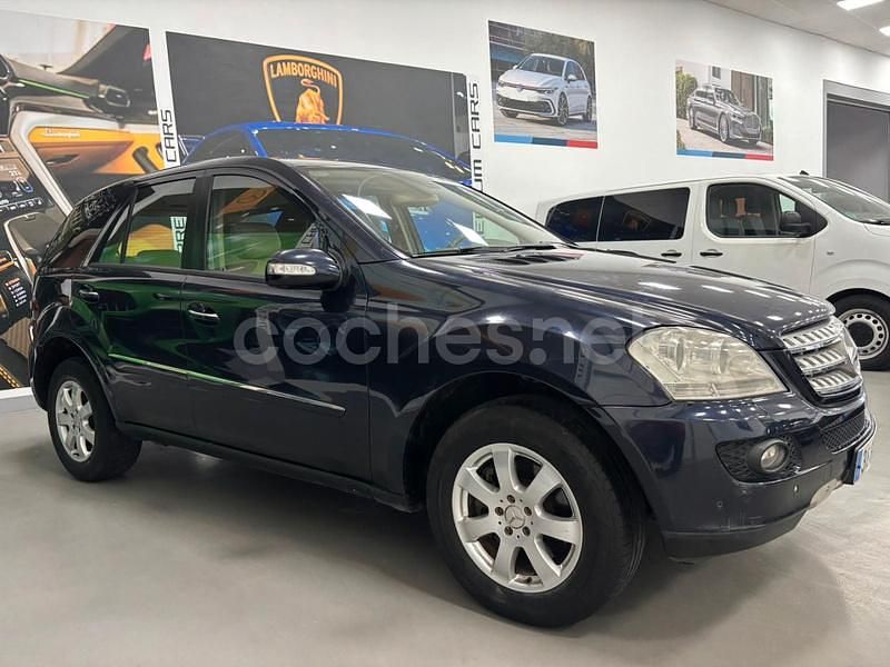 Usado Mercedes ML320 224 CV (164 kW) 2006 Azul SUV
