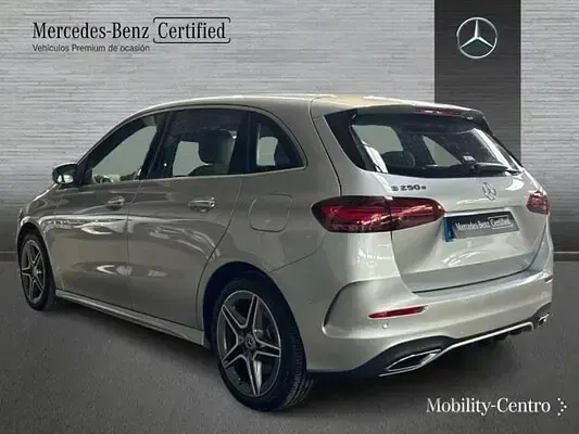 Usado Mercedes B250 163 CV (119 kW) 2025 Utilitario