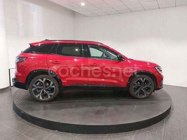 Usado Renault Austral Techno Esprit Alpine 158 CV (116 kW) 2024 Rojo SUV