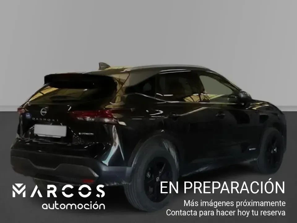 Begagnad Nissan Qashqai Black Edition 190 HK (139 kW) 2024 SUV