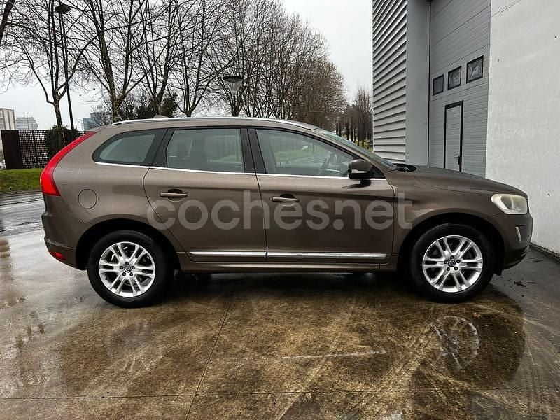 Usado Volvo XC60 Summum 150 CV (110 kW) 2015 Beige SUV