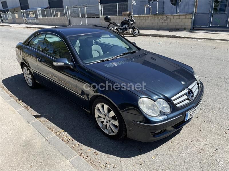Azul Usado 2005 Mercedes CLK320 Elegance Coupe | 6500 € (Precio justo) - Imagen 1/4