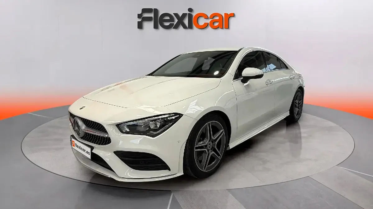 Usado Mercedes CLA200 150 CV (110 kW) 2019 Blanco Coupe