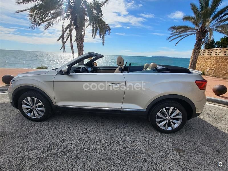 Usado VW T-Roc Style 150 CV (110 kW) 2021 Beige SUV