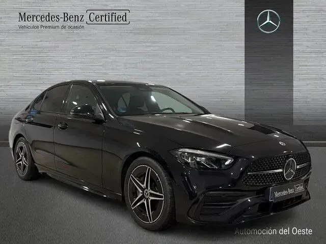 Usado Mercedes C220 200 CV (147 kW) 2025 Negro obsidiana