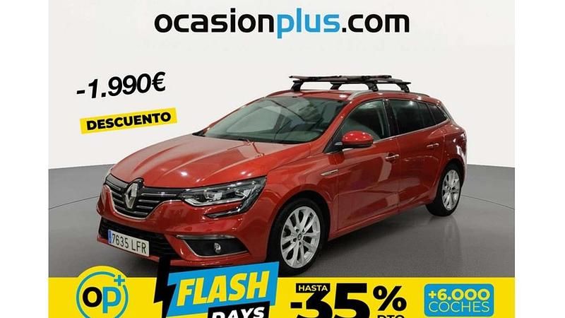 Usado Renault Mégane GrandTour Zen 116 CV (85 kW) 2020 Rojo Familiar