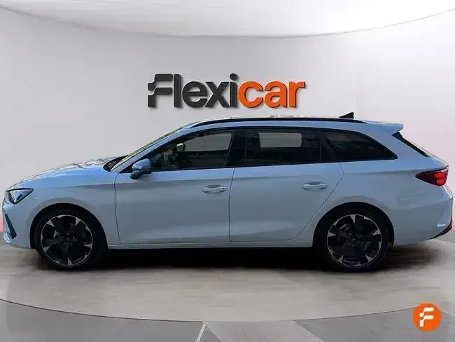 Usado Cupra Leon 150 CV (110 kW) 2025 Blanco