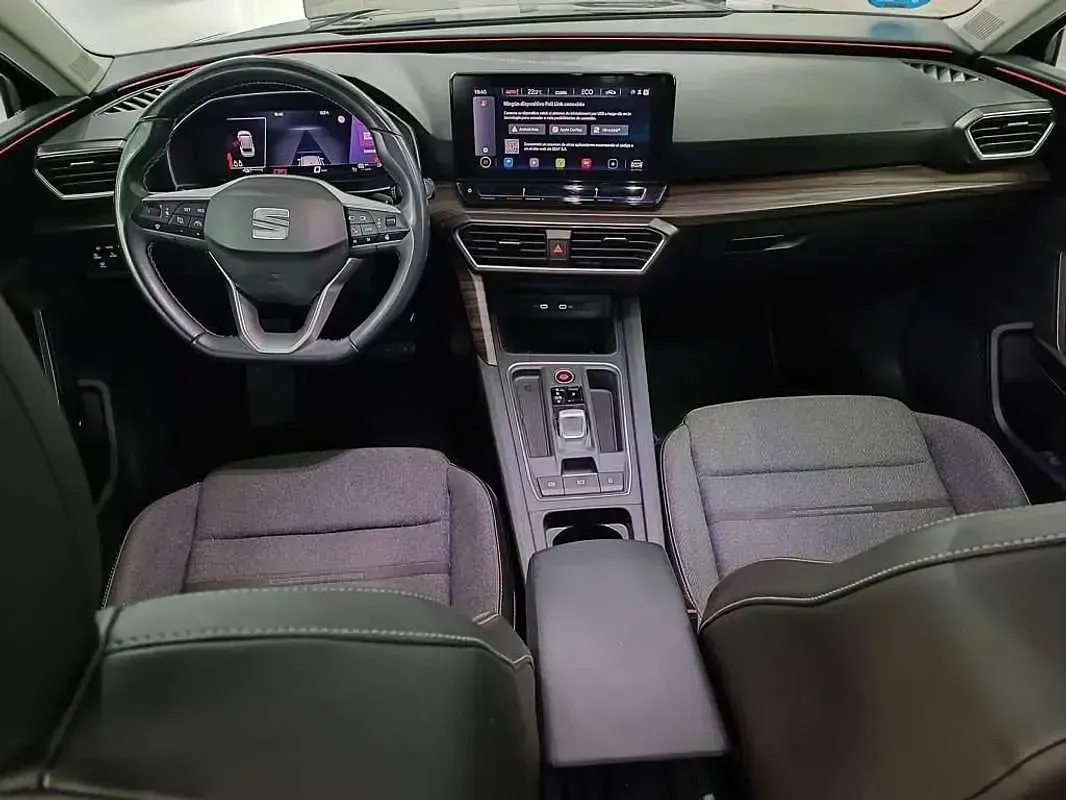 Usado Seat Leon ST XCELLENCE 205 CV (150 kW) 2022 Gris Familiar