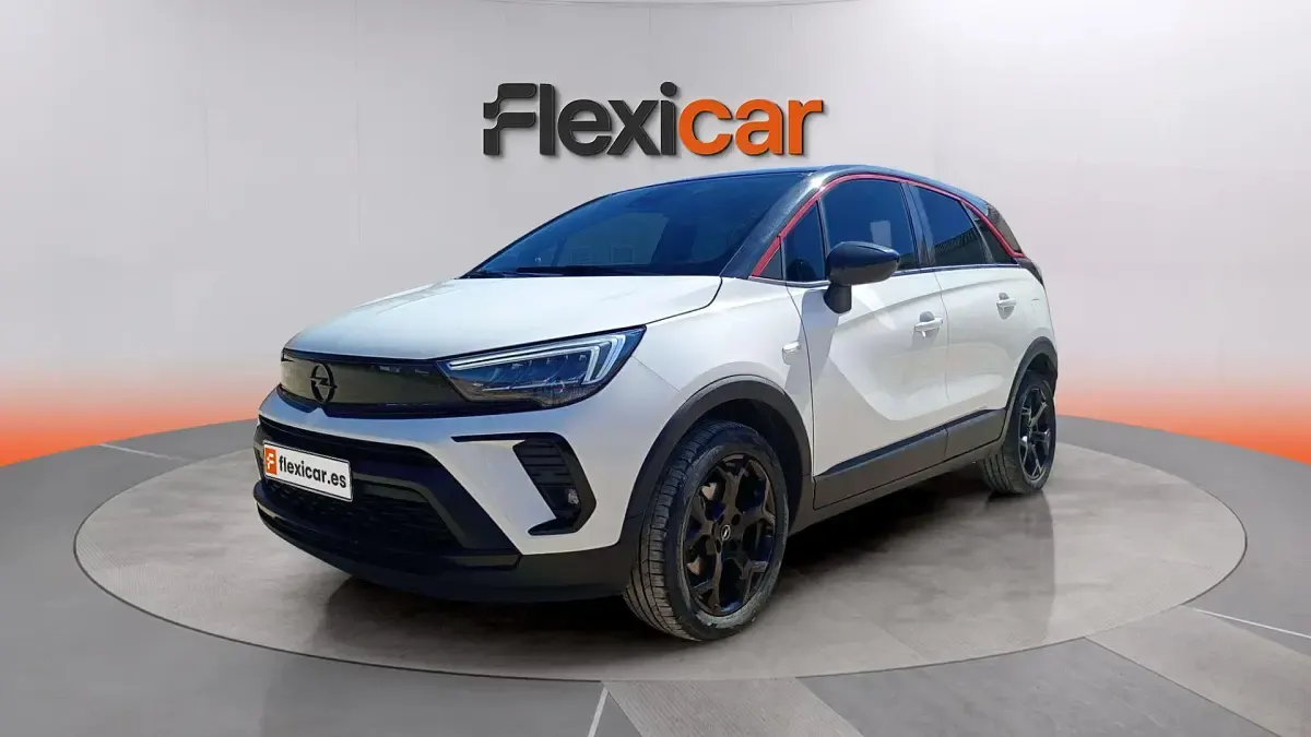Usado Opel Crossland 110 CV (80 kW) 2023 Blanco SUV